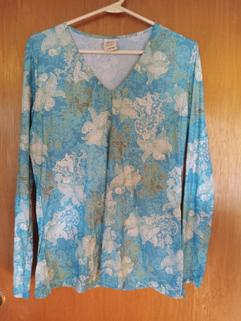 *3 FOR $13* Faded Glory teal blue floral/paisley top